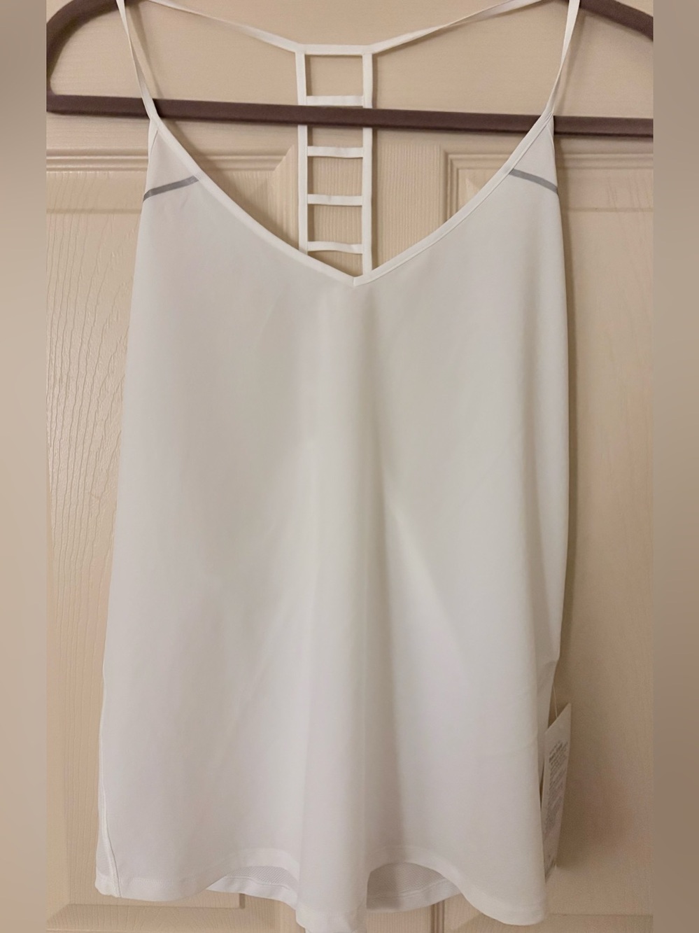 Lululemon Breezy Singlet Tank Top Mesh Back Loose Fit Ultra Light SIze 10 NWT